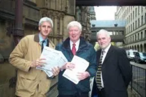 Cllr. William Hobhouse, Paul Rowen MP and Manchester Councillor - John Commons lead the Lib Dem Delegation to the Boundary Commission.